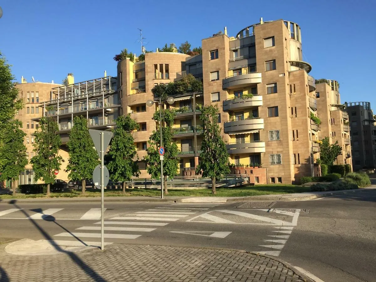Cozy Penthouse Villa San Donato Milanese